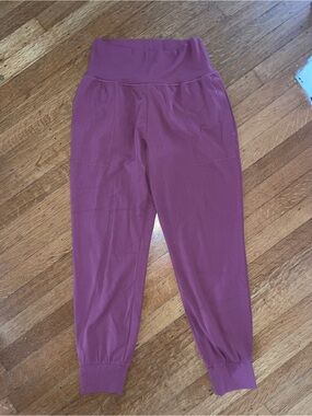 Athleta High-Waist Berry-Mauve Jogger Leggings